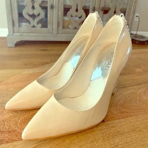 Michael Kors Nude Pointed Toe Pumps